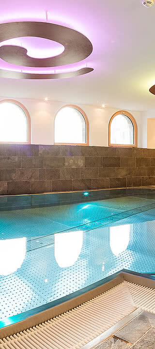 Pool im Wellness Hotel Solaria Ischgl